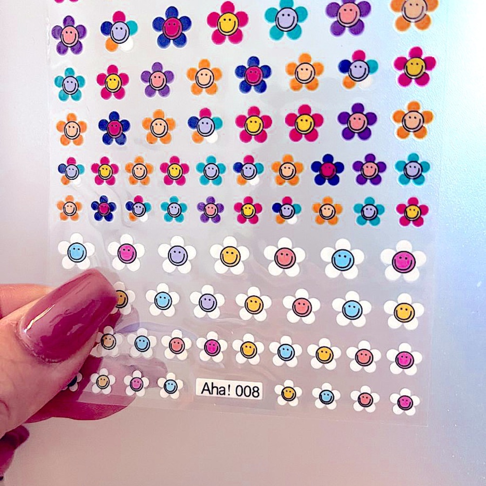 Groovy flowers nail Sticker
